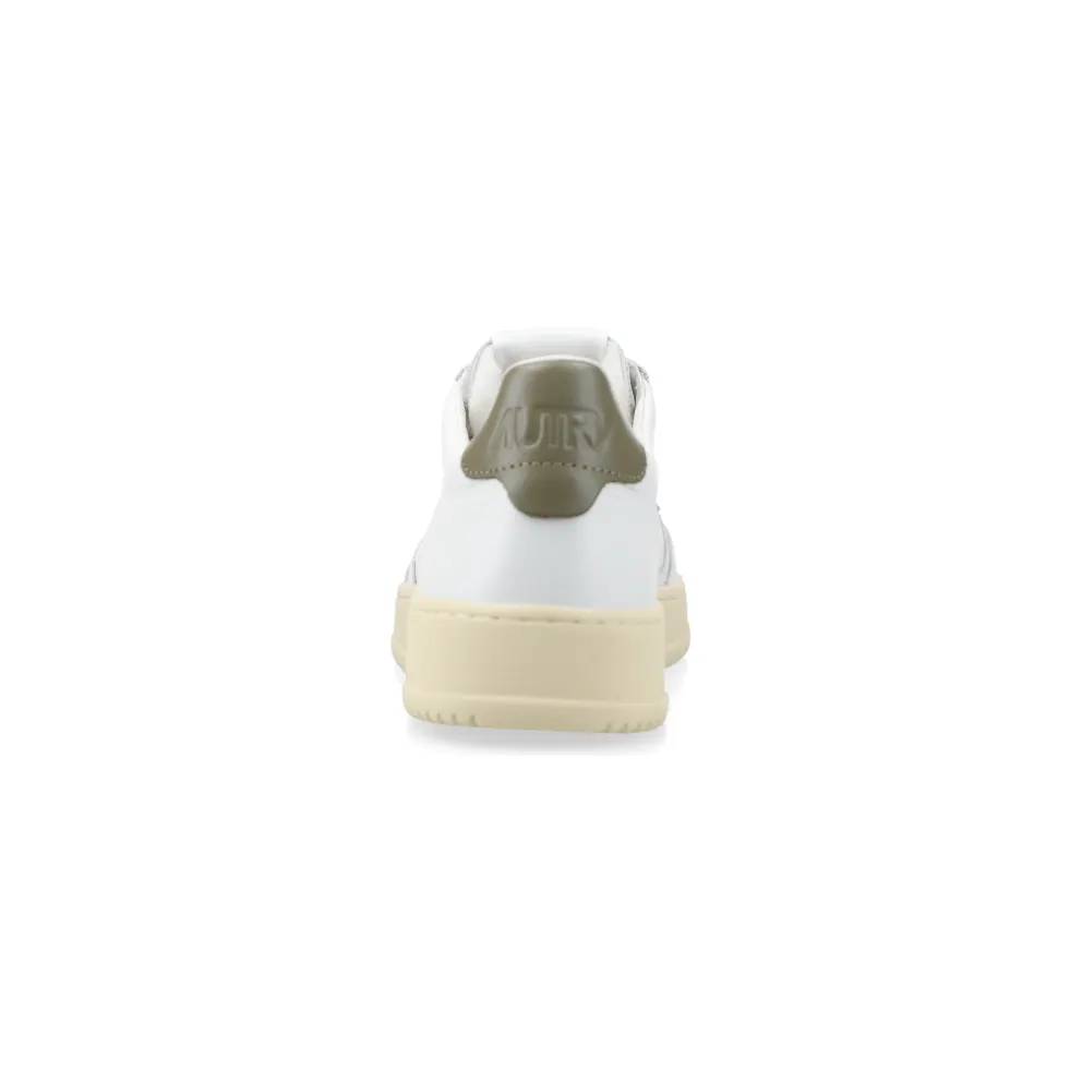 Autry Medalist Low (White / Brown) – AULMLL77