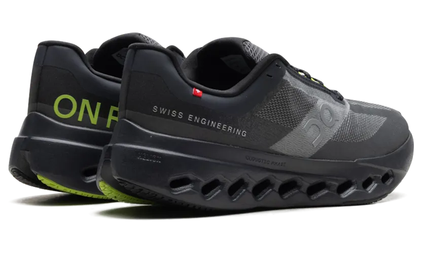 on-cloudsurfer 3WE30541242