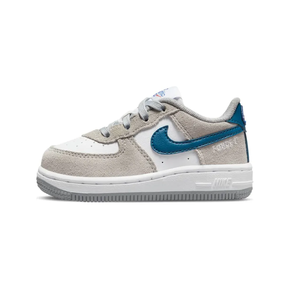 Nike Force 1 LV8 Grau (DH9787-001)