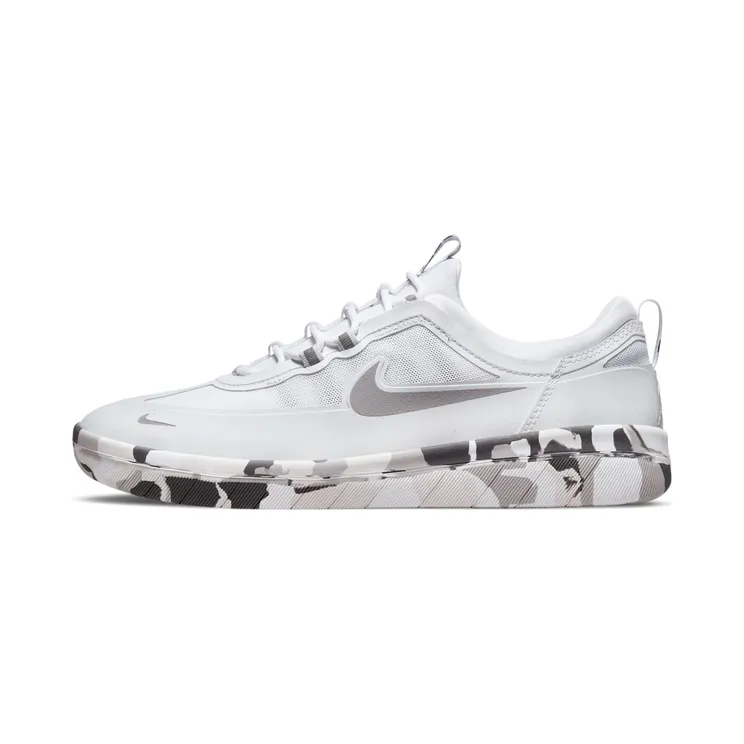 Nike SB Nyjah Free 2 “White / Thunder Grey / Vast Grey / Atmosphere Grey” (BV2078-107)