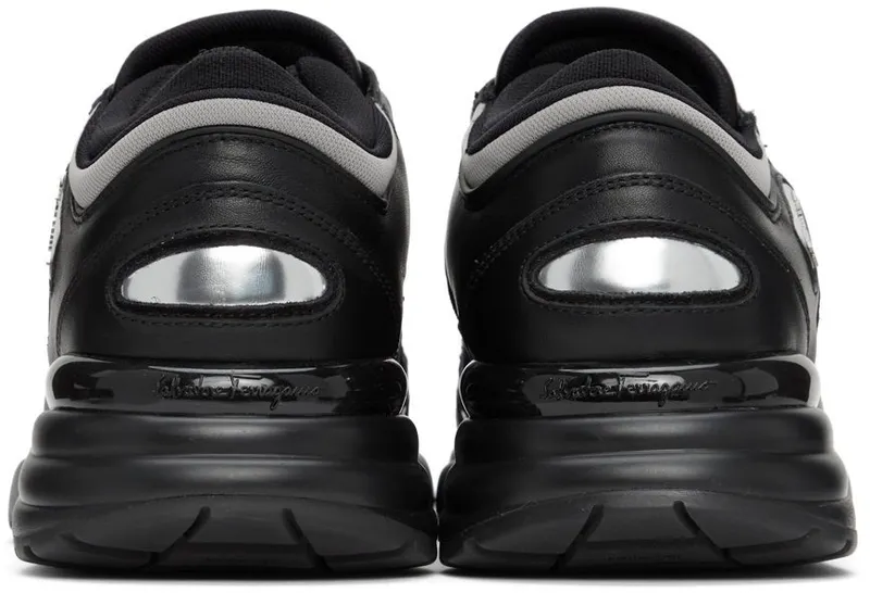 Salvatore Ferragamo Black Gancini (748830 20550)