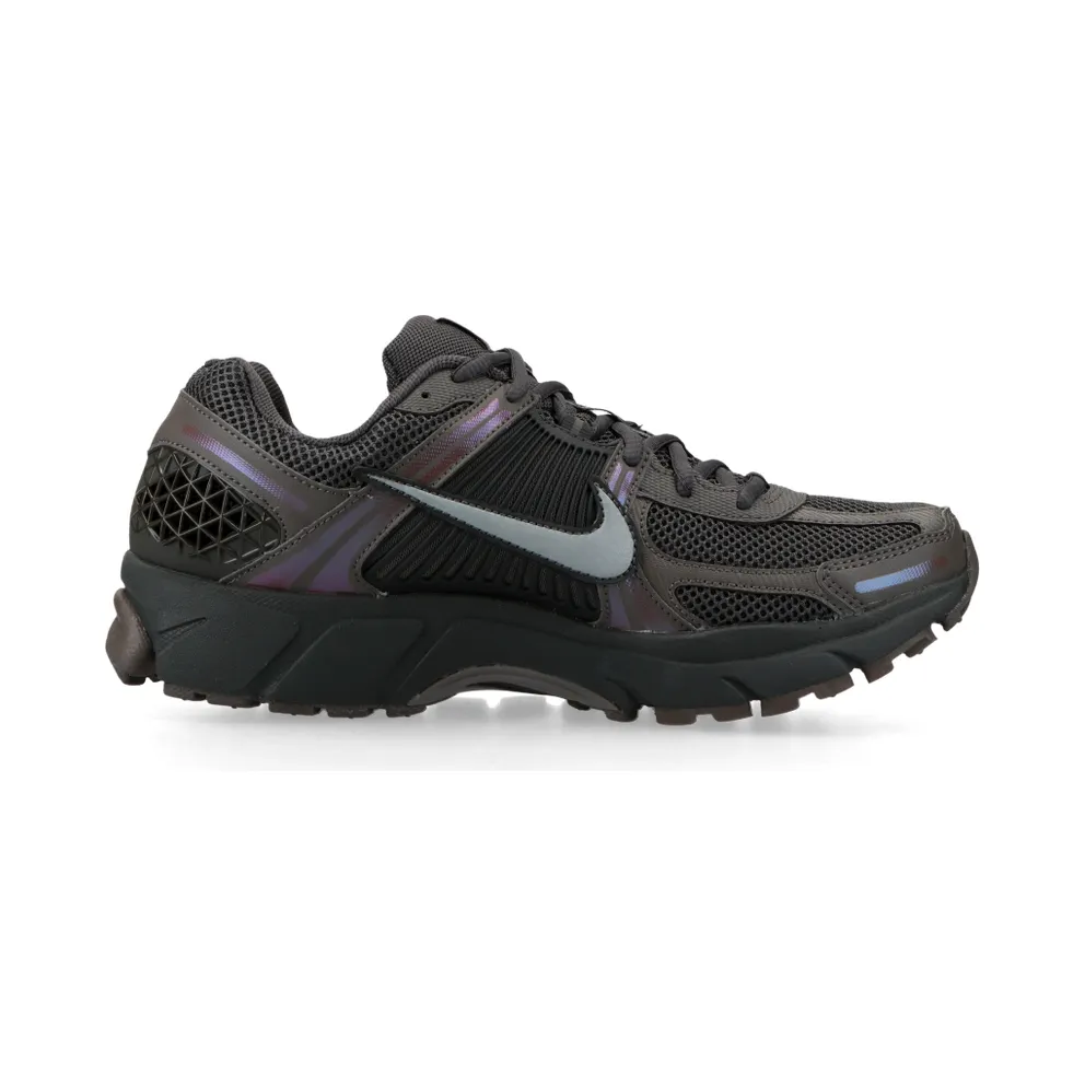 Nike Zoom Vomero 5 (Brown / Black) – HF5493-201