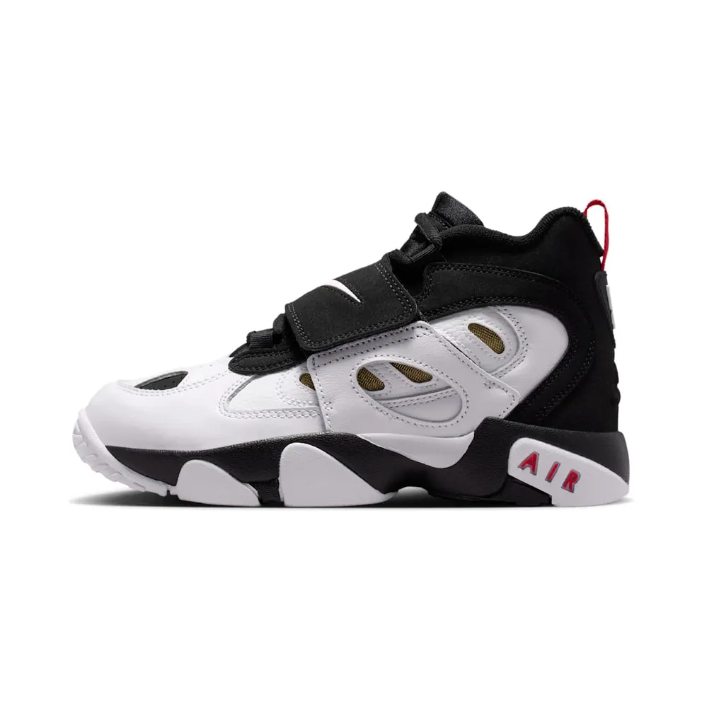 Nike Air Diamond Turf II GS “Black / Flame Red / Metallic / White” (IR4727-001)