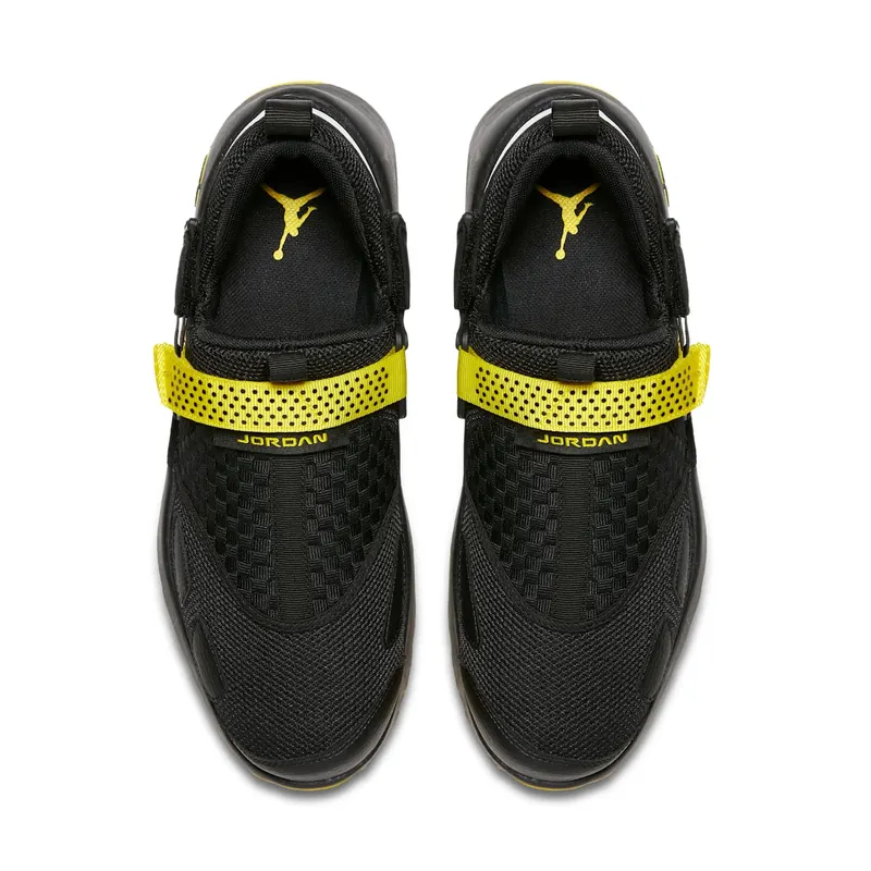 Jordan Trunner LX Thunder Black/Black-Opti Yellow (897992-031)