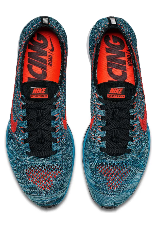 nike-flyknit-racer 526628-404