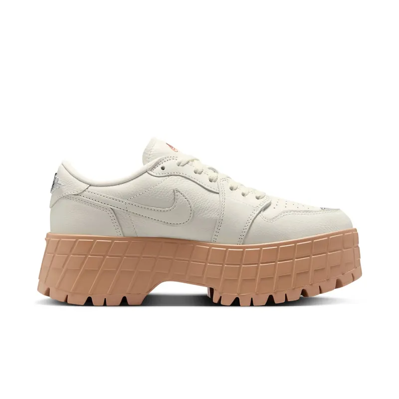 Jordan 1 Low Brooklyn Sail Rattan (HF3184-101)