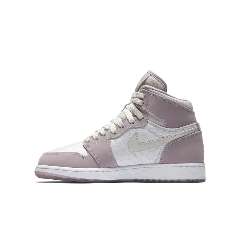 Jordan 1 Retro Heiress Plum Fog (GS) (832596-025)