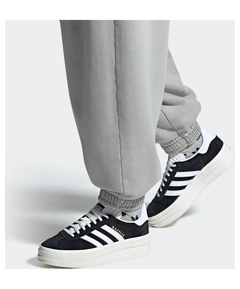 adidas Gazelle Bold “Core Black”: vertrautes Schwarz-Weiß, extra Höhe (5)