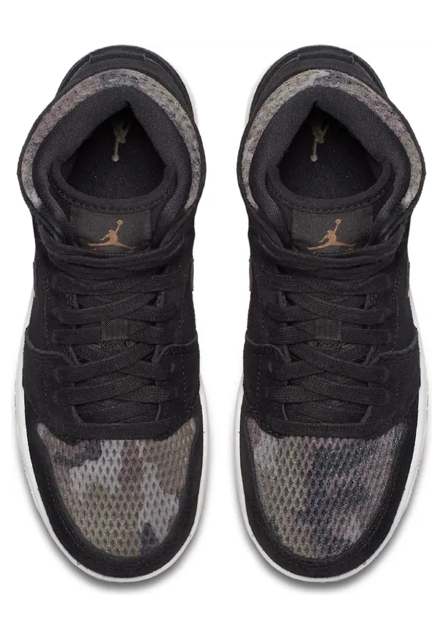 air-jordan-1 832596-030