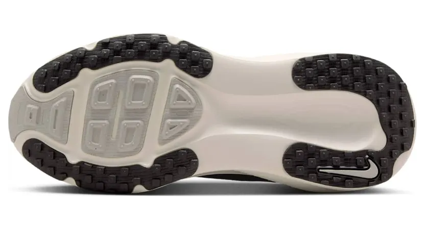 nike-vomero-18 HQ2157-004