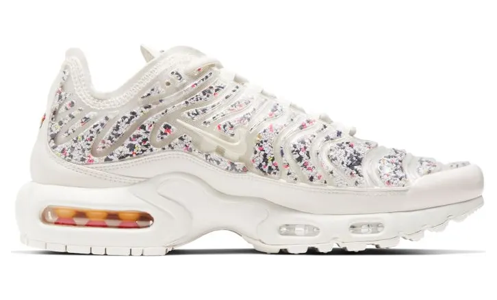 nike-air-max AR0970-002