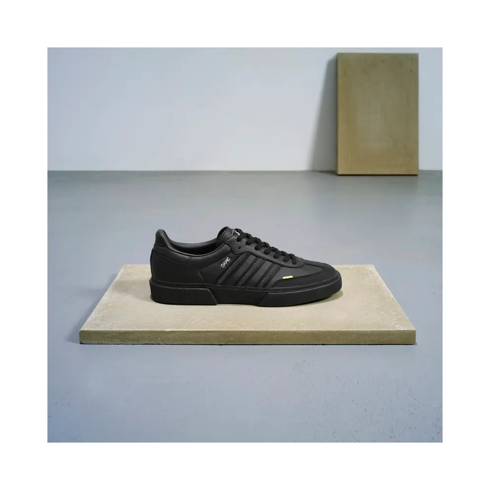 adidas Type O-8 Core Black / Core Black / Grey Six (G58121)