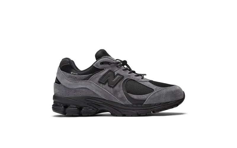 New Balance 2002R “JJJJound – GoreTex” (M2002RXZ)