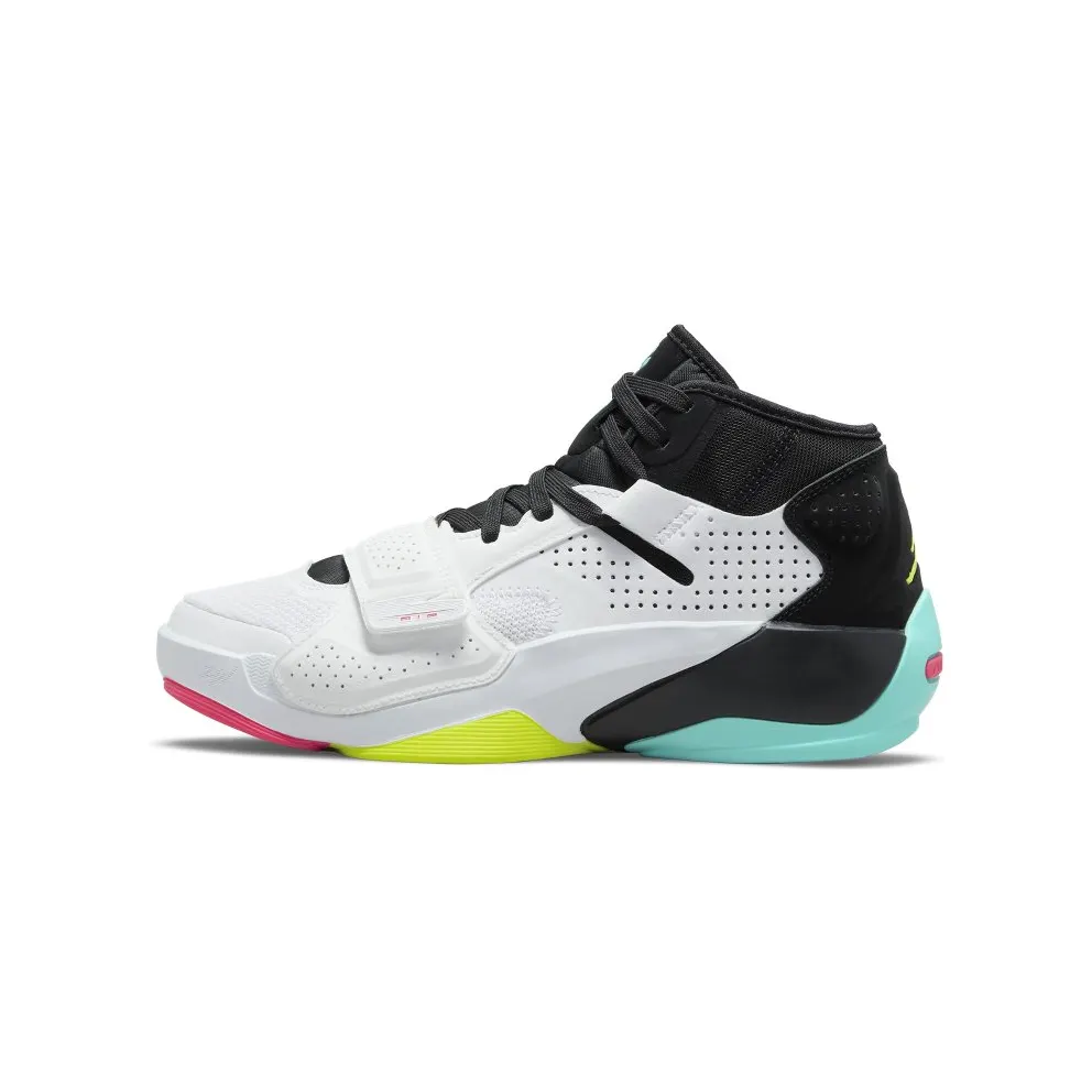Zion 2 Older Kids’ Basketball White (DO9514-107)