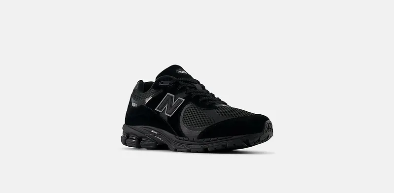 New Balance 2002R Mesh Black Metallic (M2002WB)