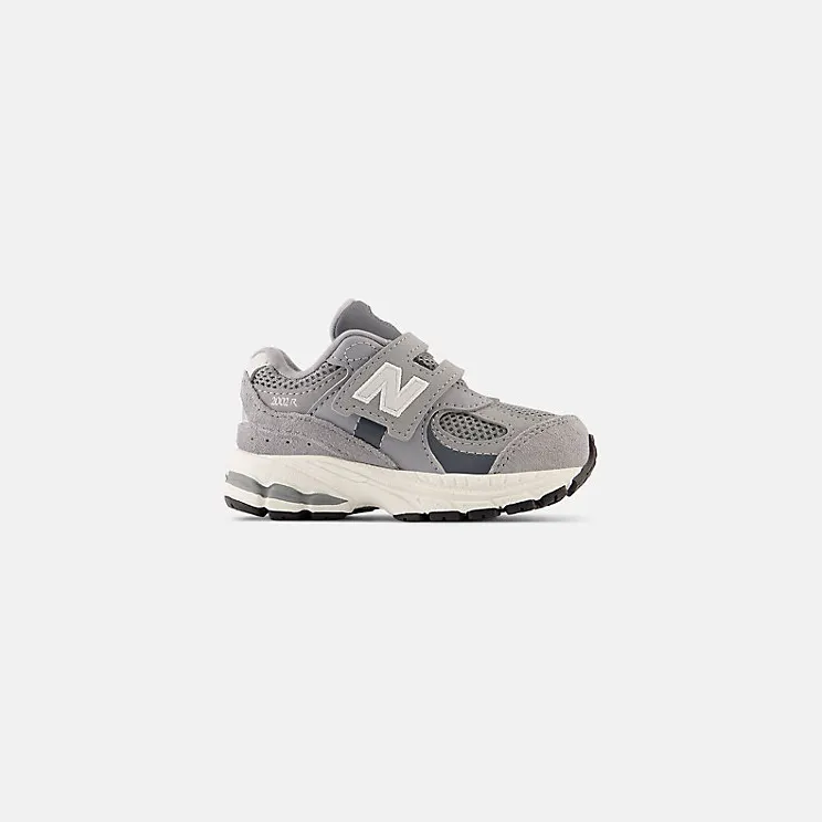 NEW BALANCE 2002 HOOK & LOOP “STEEL / LEAD” (IV2002ST)