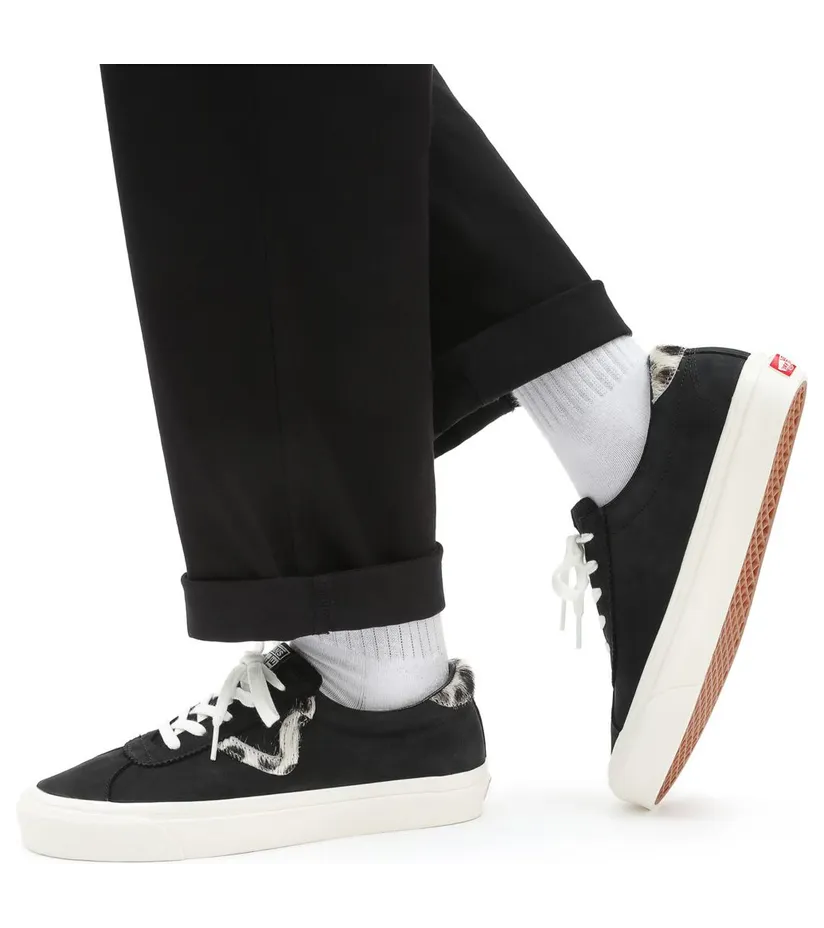 vans-style VN0A3WLQA1O