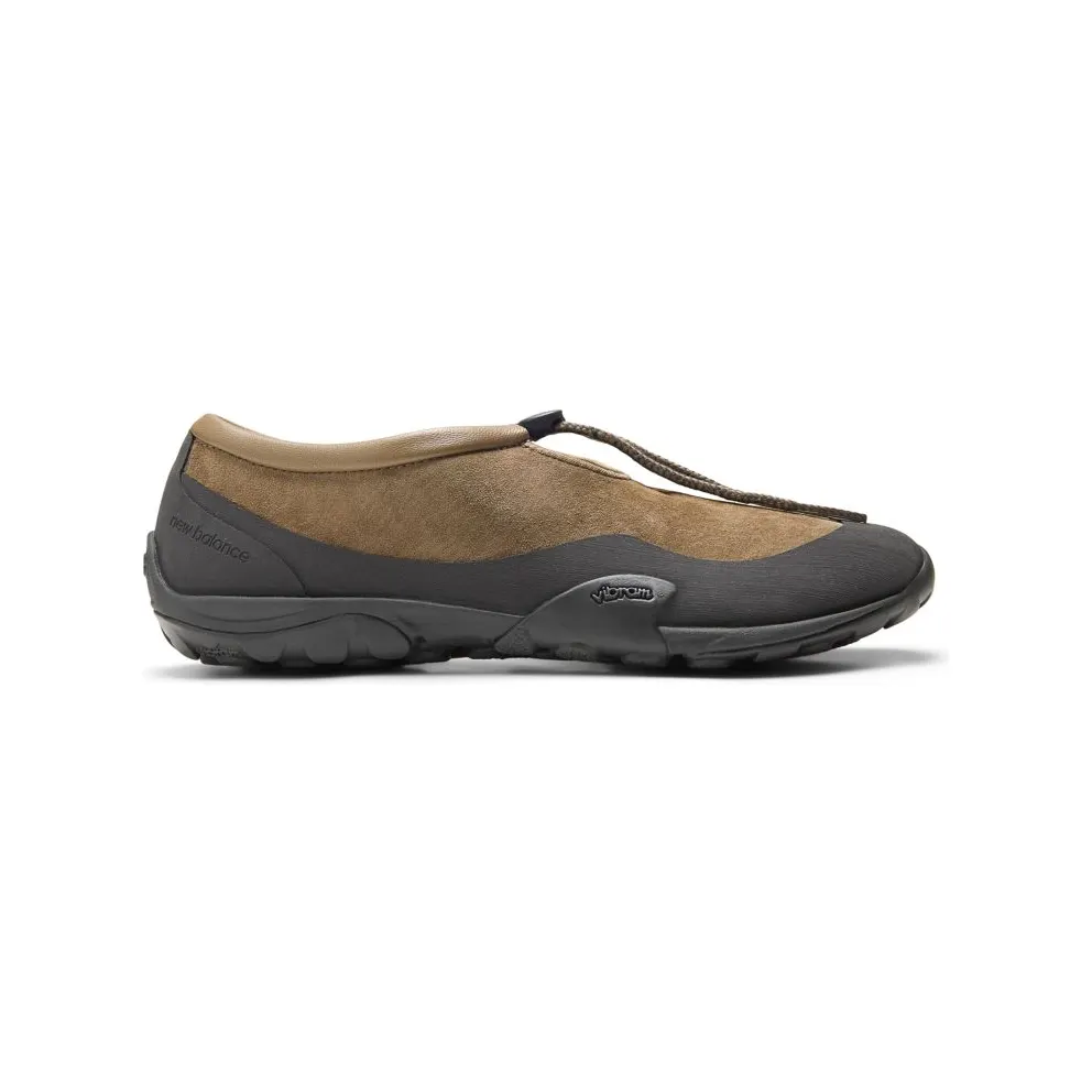New Balance MT10T “Tokyo Design Studio – Raw Leather” (MT10TOK2)