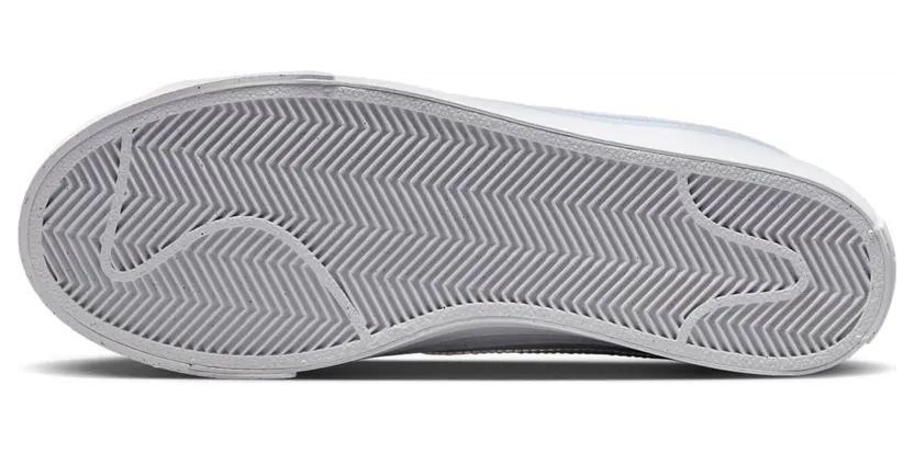 nikecourt FD0820-100