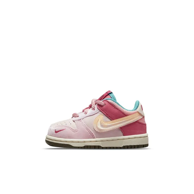 Nike Dunk Low Social Status Free Lunch Strawberry Milk (TD) (DM3350-600)