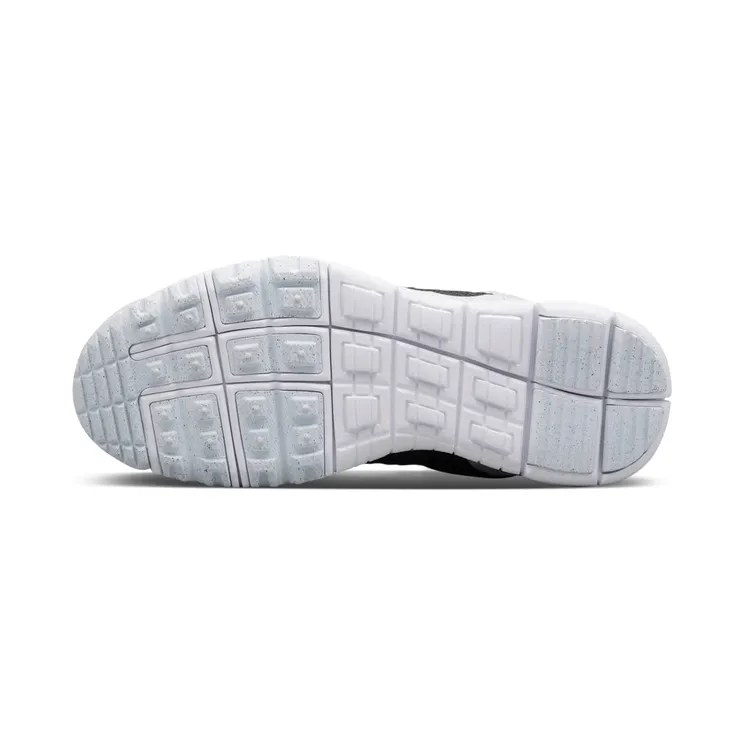nike-flyknit 826077-002