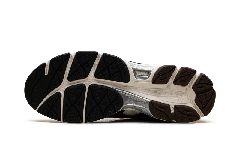 Asics GEL-Cumulus 16 “Earls Collection” (1203B053-200)