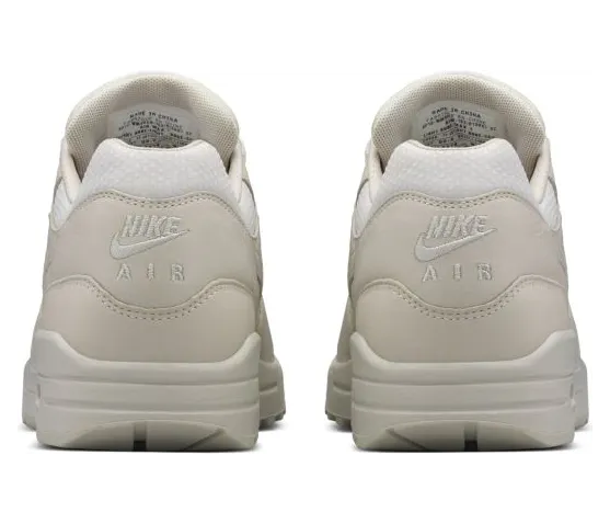 nike-air-max 839608-001