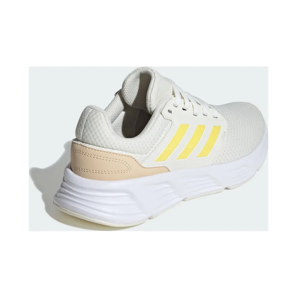Adidas Galaxy 6 Ivory / Spark / Crystal Sand (IE8153)