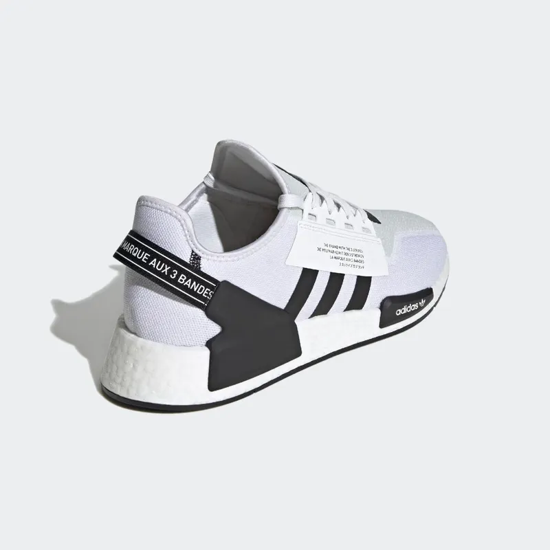 Adidas NMD_R1 V2 Cloud White / Core Black / Core Black (GX6368)
