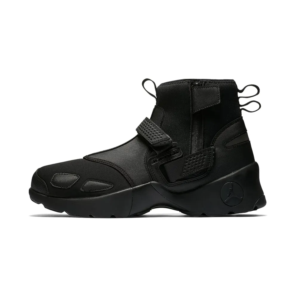 Jordan Trunner LX High Triple Black (AA1347-010)