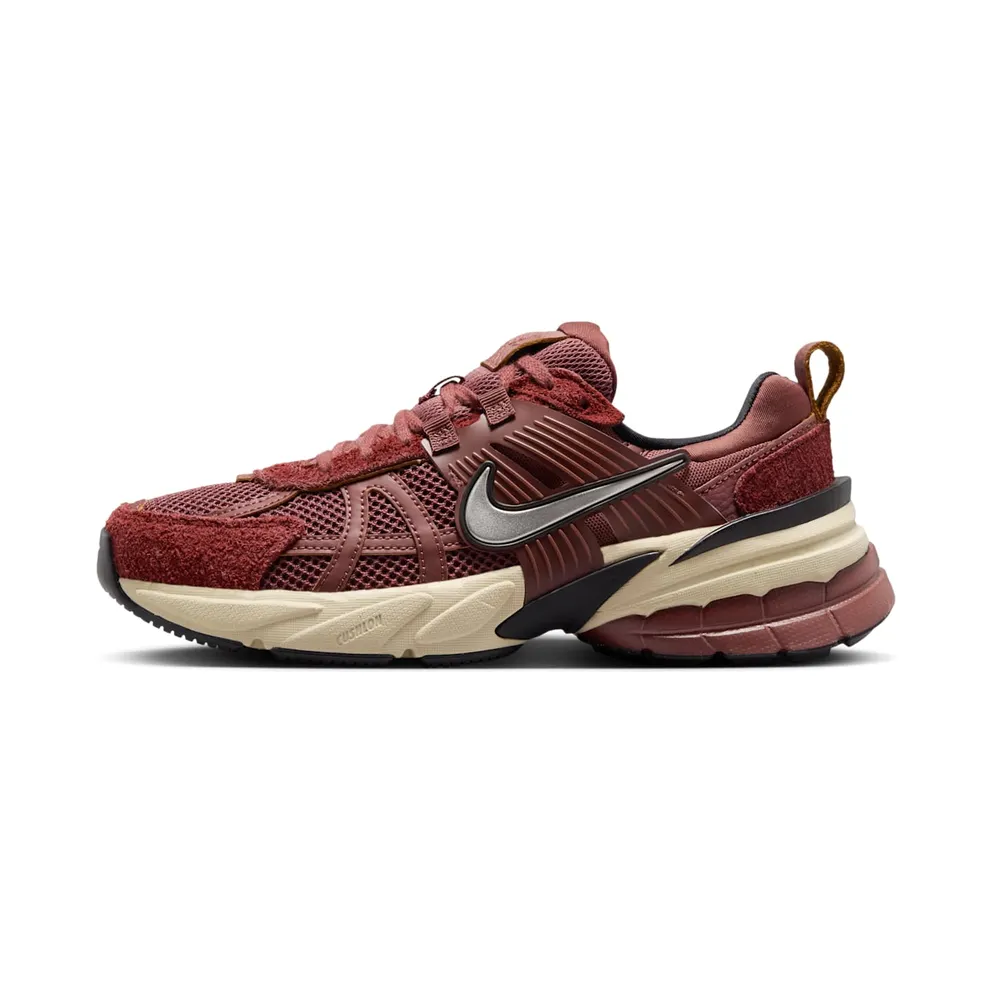 Nike V2K Run “Red Sepia Dark Pony” (FN6703-201)