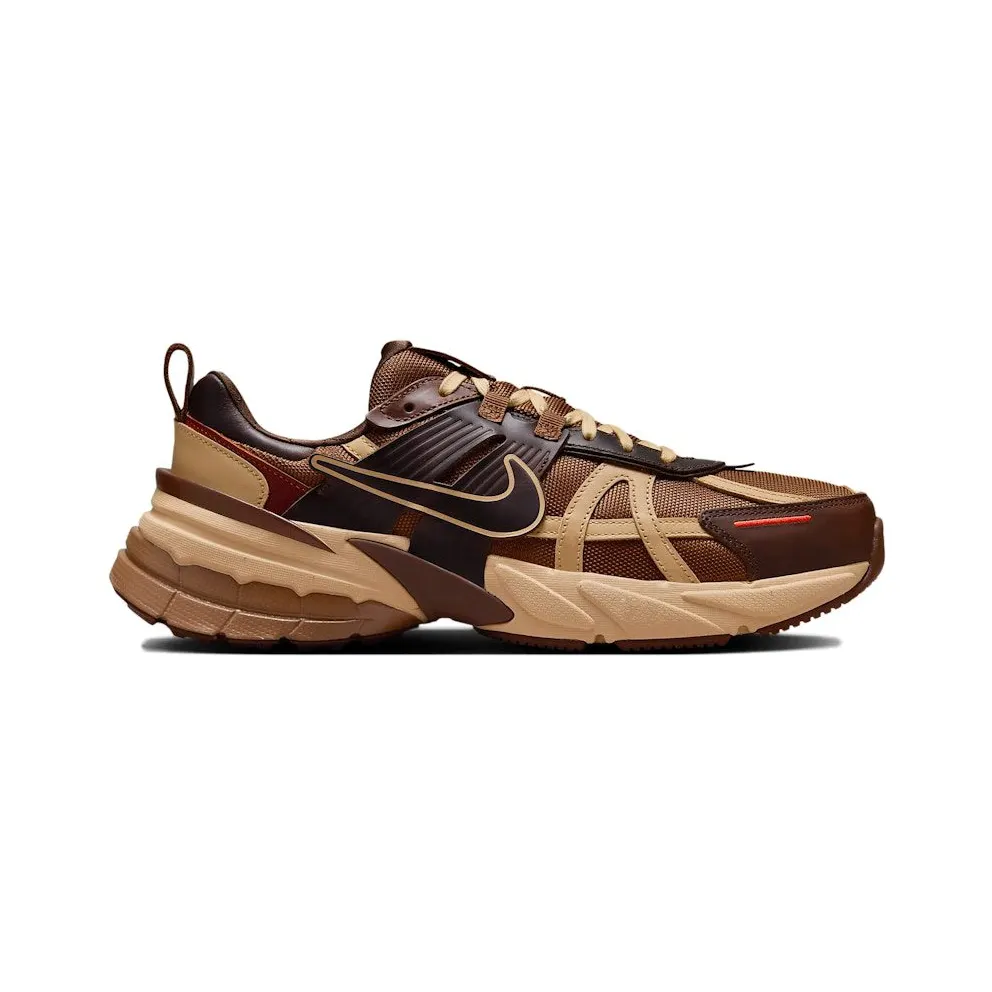 Nike V2K Run Light British Tan Sesame (HQ3445-222)