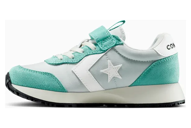 converse-sneaker A16484C