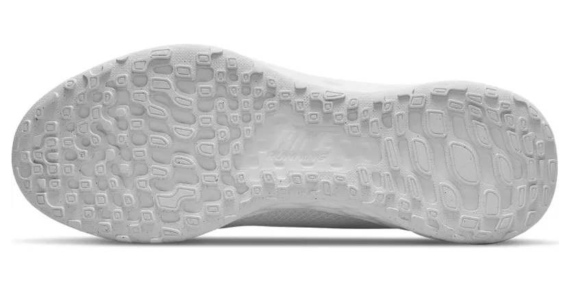 nike-revolution DC3728-102