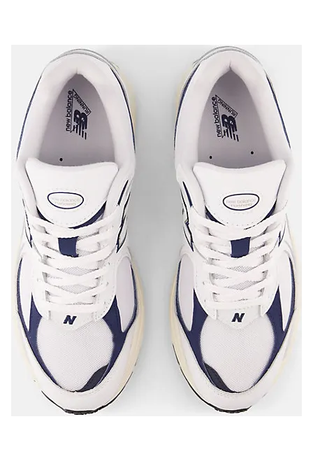 new-balance-2002r M2002RHQ