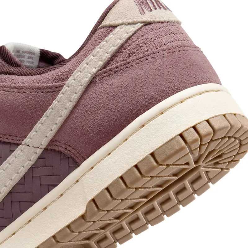 Nike Dunk Low Tattoo / Gum Dark Brown / Tattoo (IB6161-500)