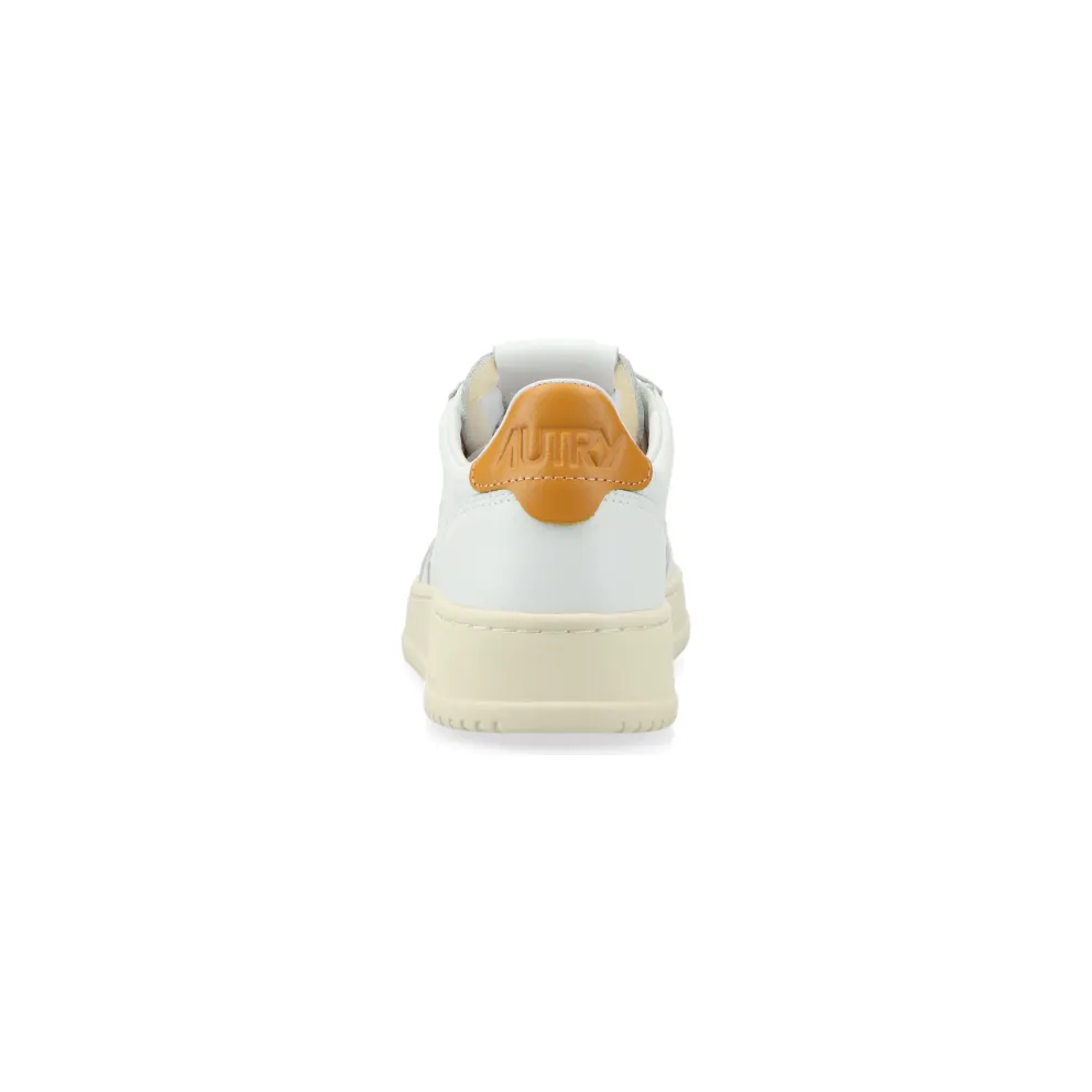 Autry Medalist Low W (leat / cleat white / hny ylw) – AULWLL70