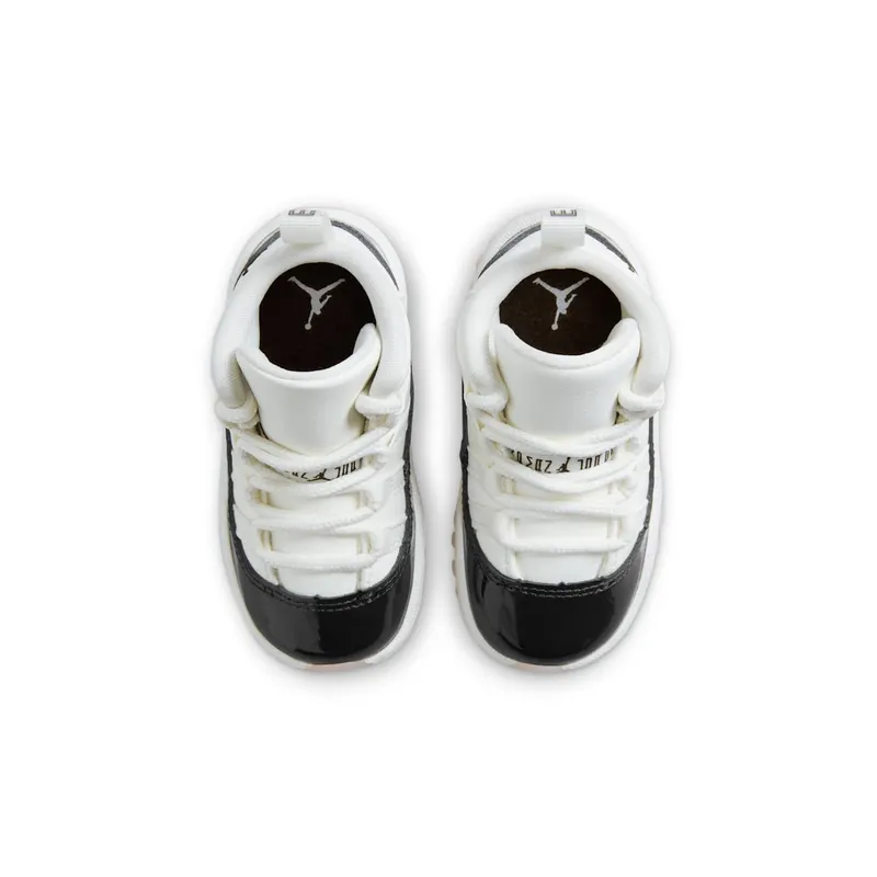 Jordan 11 Retro TD “Neapolitan” (DO3856-101)