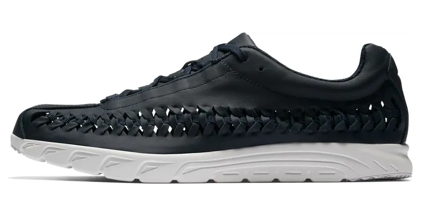 Nike Mayfly Woven Obsidian/Summit White