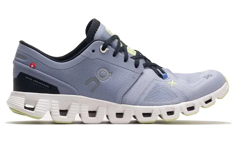 On Running Cloud X 3 Nimbus White (60.98253)