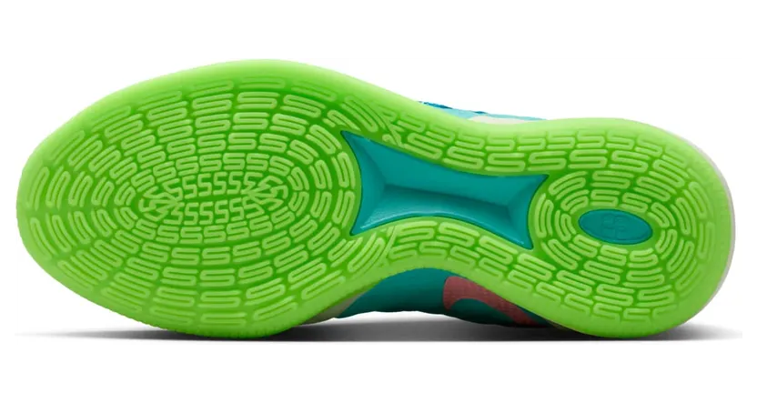 nike-sabrina-3 IO7845-300