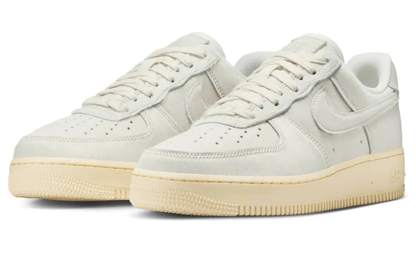nike-air-force II7398-100