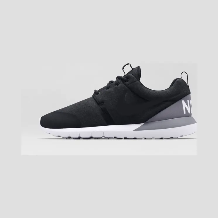 nike-roshe 652804-010