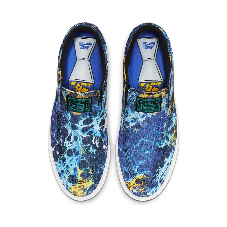 nike-zoom CJ7760-900