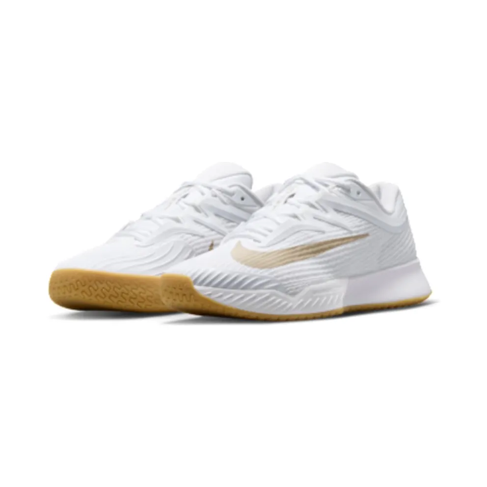 Nike Vapor Pro 3 Hard Court “White / Summit White / Linen / Light Orewood Brown” (FZ2161-102)