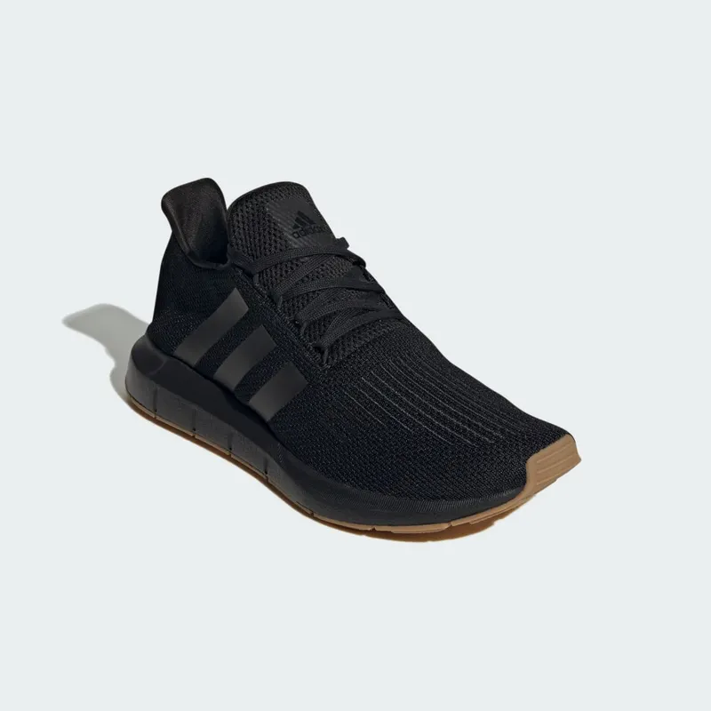Adidas Swift Run 1.0 Core Black / Core Black / Core Black (IE7476)