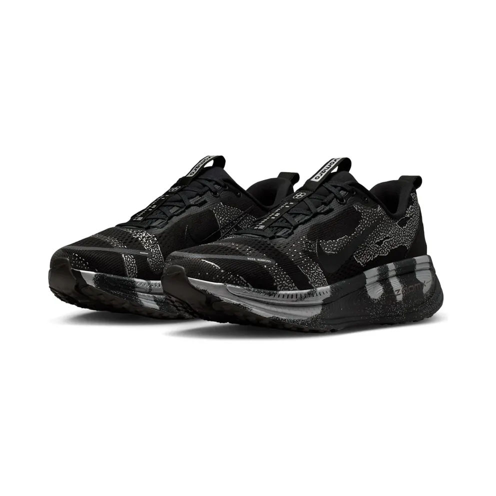 Nike Vomero 18 “Disrupt Pack” (IQ3925-001)