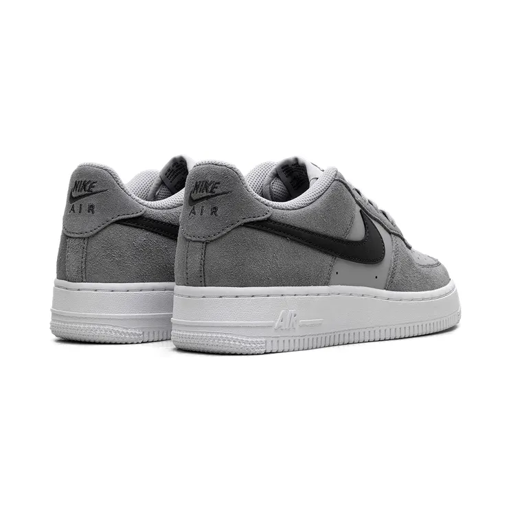 nike-air-force IQ2743-001