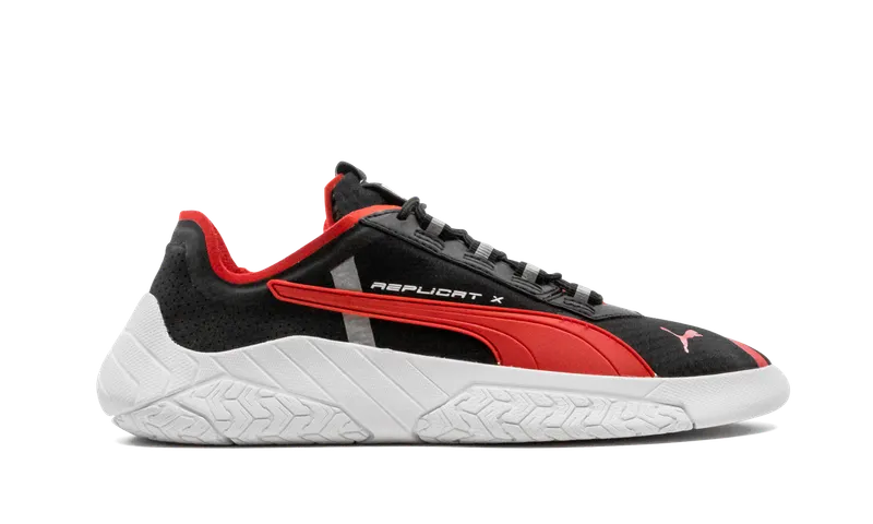Puma Replicat X Scuderia Ferrari “Black Red Corsa” (339945-02)