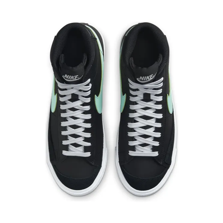 nike-blazer DA4086-008